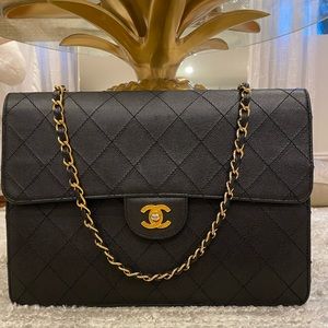 Authentic caviar Chanel one flap medium size bag